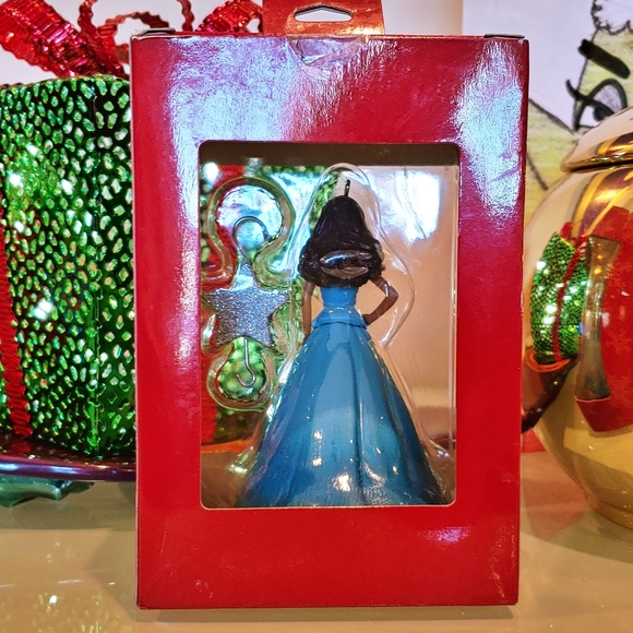 Hallmark Barbie 2016 New In Box Christmas Tree Ornament - Picture 6 of 8